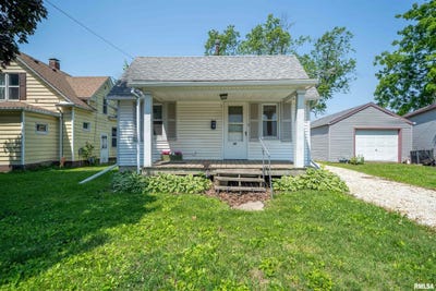 /international/us/116-s-8th-avenue-canton-il-110100090485/