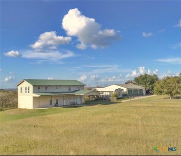 /international/us/3371-rathkamp-dreyer-road-yoakum-tx-110107775885/