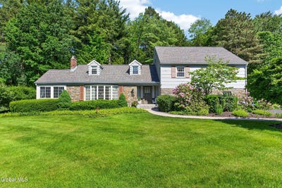 /international/us/1334-ruffner-road-schenectady-ny-110108586102/?lang=de
