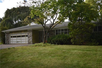 /international/us/3113-club-drive-allentown-city-pa-110120043579/