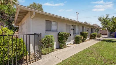 /international/us/2209-s-granada-drive-tempe-az-110107957495/