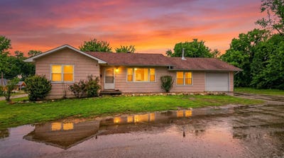 /international/us/322-n-9th-street-thayer-mo-110106466527/
