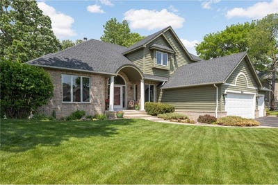 /international/us/13542-gossamer-way-apple-valley-mn-110100152430/