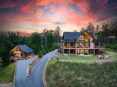 /international/us/278-oak-wood-lane-ellijay-ga-110107655167/