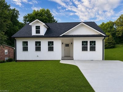 /international/us/138-pinnix-street-jonesville-nc-110108194517/