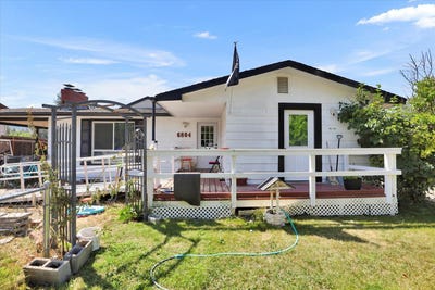 /international/us/6804-e-10th-ave-spokane-valley-wa-110100981618/