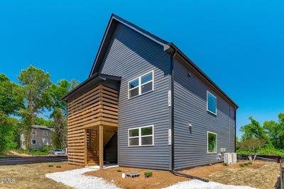 /international/us/1107-camden-avenue-durham-nc-110108882682/