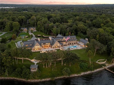 /international/us/2770-gale-road-woodland-mn-110099767966/