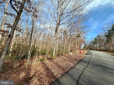 /international/us/lot-165-oakmont-drive-gordonsville-va-110090555586/?lang=en