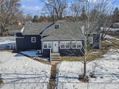 /international/us/602-1st-avenue-ne-brainerd-mn-110105932223/