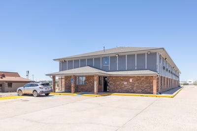 /international/us/250-main-st-limon-co-110108816108/