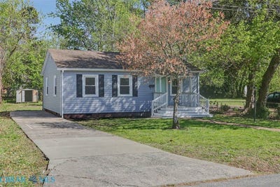 /international/us/212-n-sixth-st-hampton-va-110107281626/