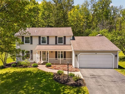 /international/us/15-bent-oak-fairport-ny-110108294997/