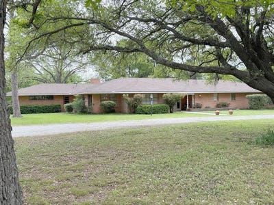/international/us/2328-fm-2071-gainesville-tx-110107054287/