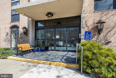 /international/us/801-yale-avenue-swarthmore-pa-110100389513/