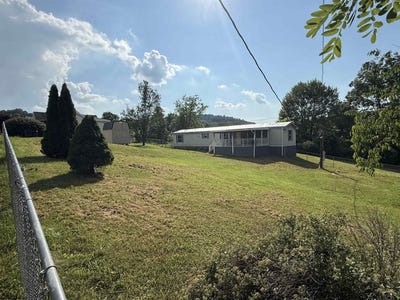 /international/us/1448-hite-avenue-kingmont-wv-110100681741/