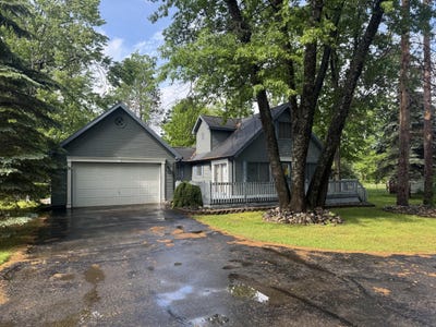 /international/us/3150-w-lansing-road-roscommon-mi-110108696689/?lang=de