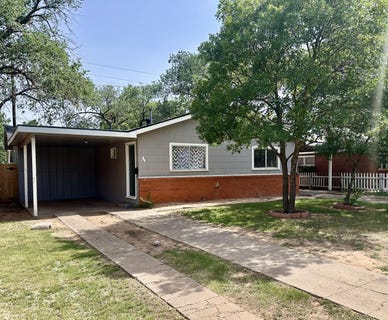 /international/us/2117-35th-street-lubbock-tx-110100475631/