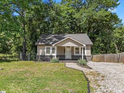 /international/us/106-delaware-street-chesnee-sc-110108538364/