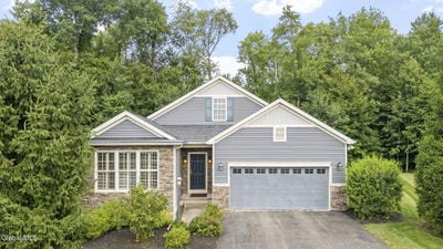 /international/us/19-braxton-court-waterford-ny-110109583937/