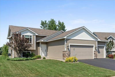 /international/us/1225-legacy-parkway-new-richmond-wi-110100983008/