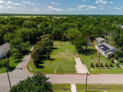 /international/us/306-gene-autry-drive-tioga-tx-110100320712/