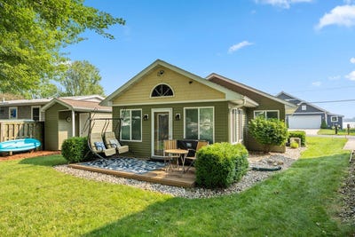 /international/us/4111-e-joy-road-shelbyville-mi-110100774968/
