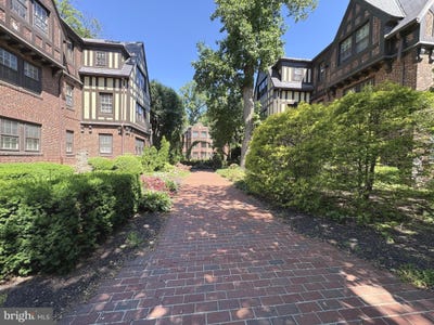 /international/us/415-city-avenue-merion-station-pa-110108693934/