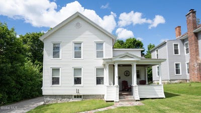 /international/us/5-jackson-street-hoosick-falls-ny-110108444451/