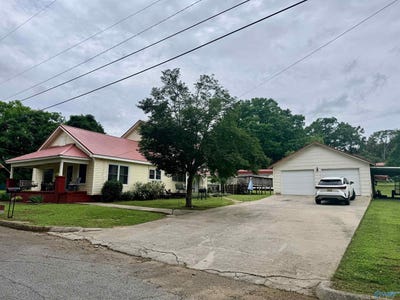 /international/us/117-mcclellan-street-piedmont-al-110108424401/