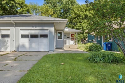 /international/us/2818-s-main-ave-sioux-falls-sd-110109002669/
