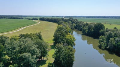 /international/us/judge-greene-place-road-lot-27-greensboro-al-110101596772/