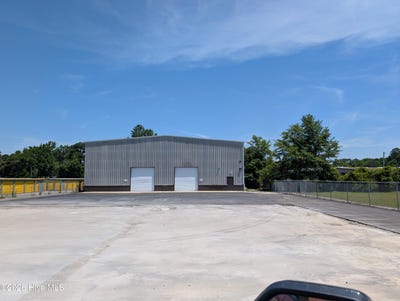 /international/us/1407-lejeune-boulevard-jacksonville-nc-110108579567/