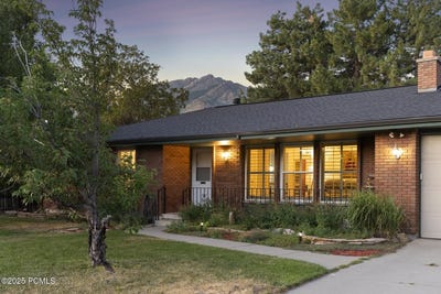 /international/us/7157-s-manor-drive-cottonwood-heights-ut-110100841917/