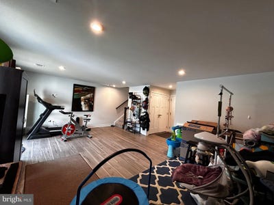 /international/us/147-burkwood-terrace-lake-frederick-va-110100940072/