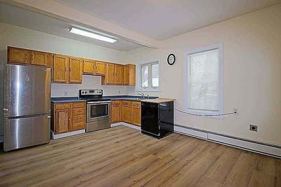 /international/us/58-federal-ave-quincy-ma-110108398845/