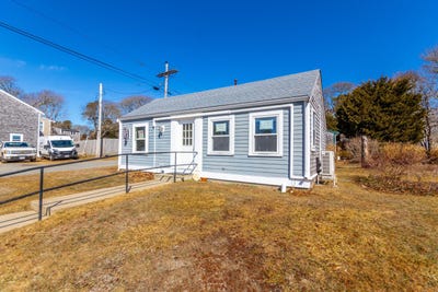 /international/us/1772-main-street-chatham-ma-110107262735/