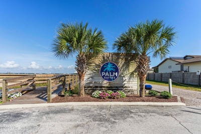 /international/us/602-w-ft-macon-road-atlantic-beach-nc-110103292381/