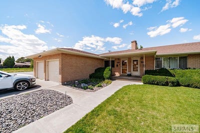 /international/us/1385-ricks-street-idaho-falls-id-110108208071/