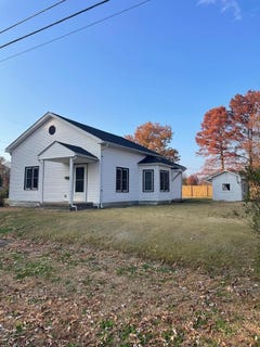 /international/us/316-nevada-street-carterville-il-110105279235/