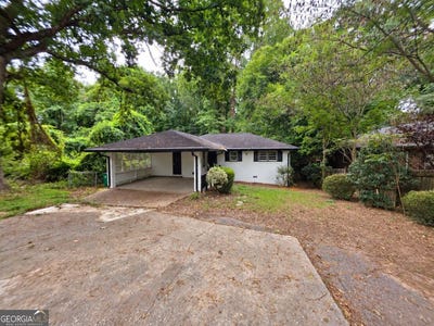 /international/us/3565-glenwood-road-decatur-ga-110110376293/