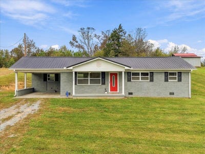 /international/us/324-hillside-street-sneedville-tn-110120652156/