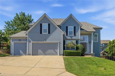 /international/us/21104-w-53rd-terrace-shawnee-ks-110107870733/