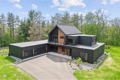 /international/us/6200-cardinal-avenue-excelsior-mn-110107991223/