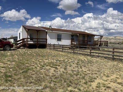 /international/us/611-6th-street-labarge-wy-110090606525/