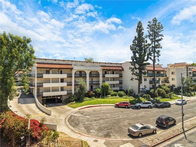 /international/us/5460-white-oak-encino-ca-110107755316/