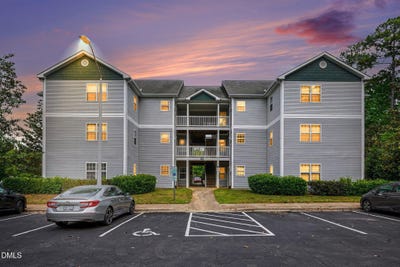 /international/us/2031-wolfmill-drive-raleigh-nc-110107871866/