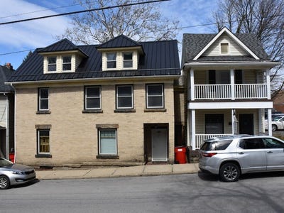 /international/us/307-311-walnut-street-meadville-pa-110098563886/
