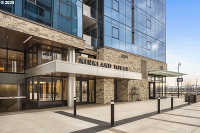 /international/us/590-waterfront-way-vancouver-wa-110097981894/