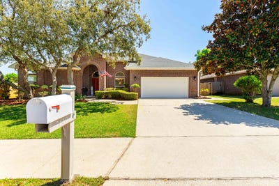 /international/us/2650-stormy-circle-navarre-fl-110098918601/